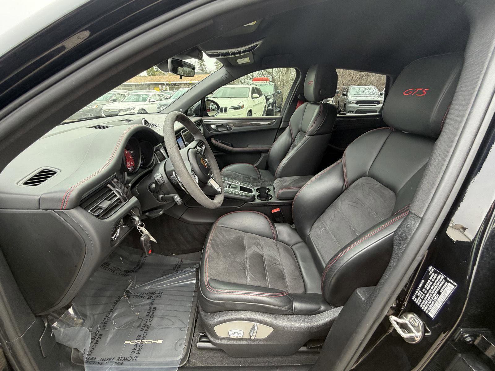 Used 2021 Porsche Macan GTS AWD/4WD image 14