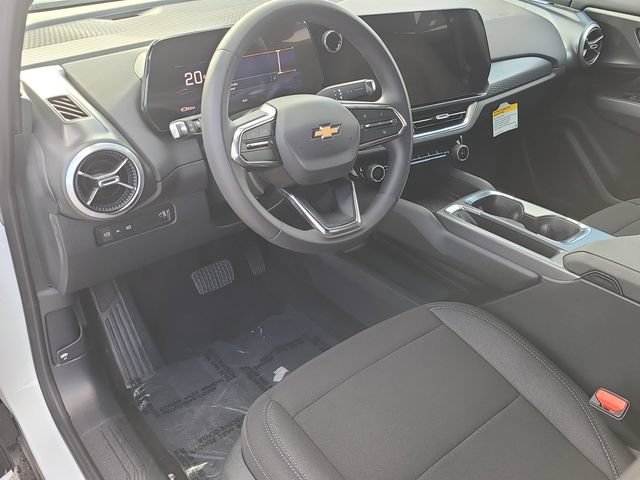 New 2026 Chevrolet Equinox EV LT w/ LPO, Blackout Package FWD image 21