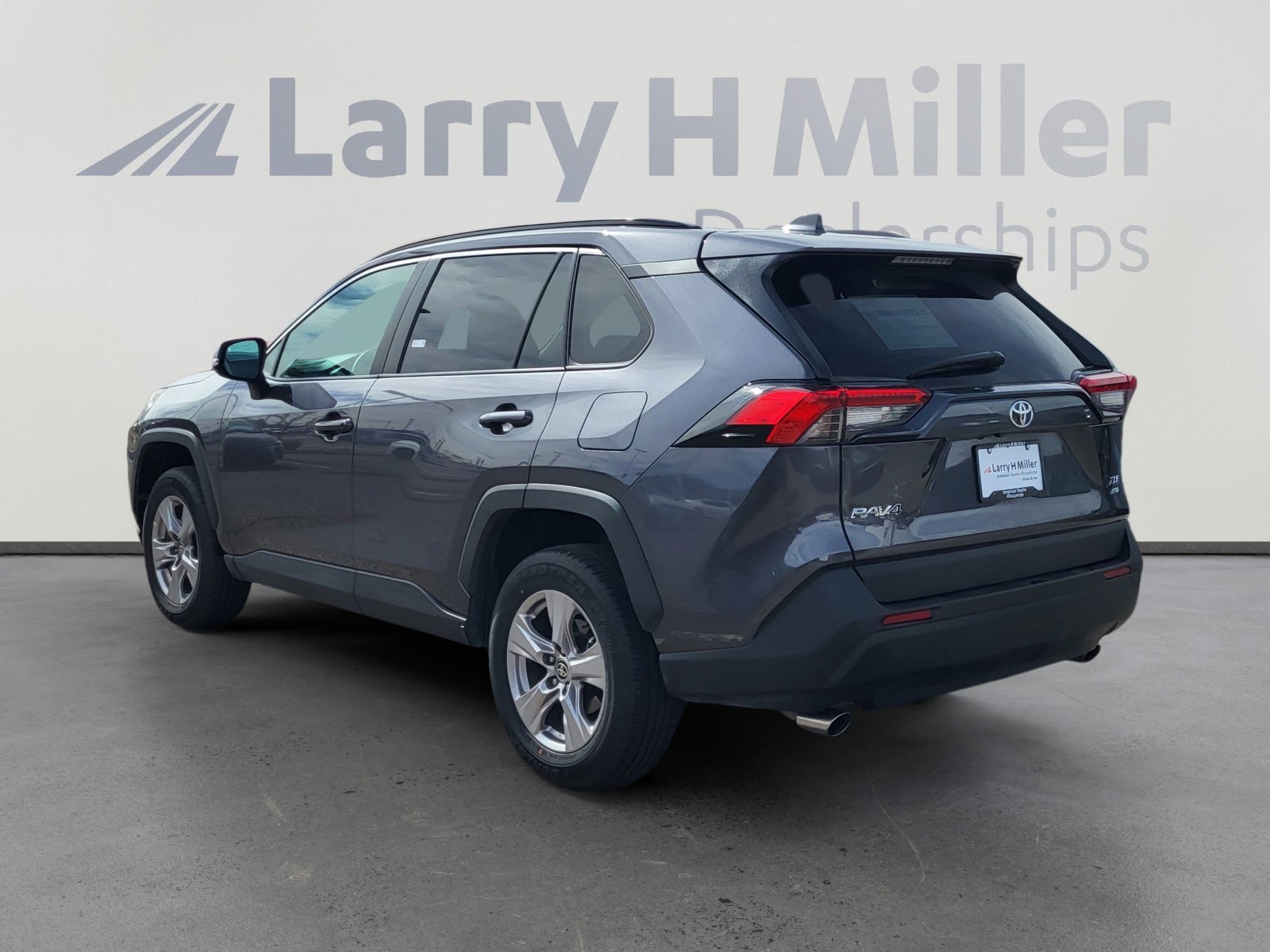 Certified 2025 Toyota RAV4 XLE w/ Convenience Package image 3