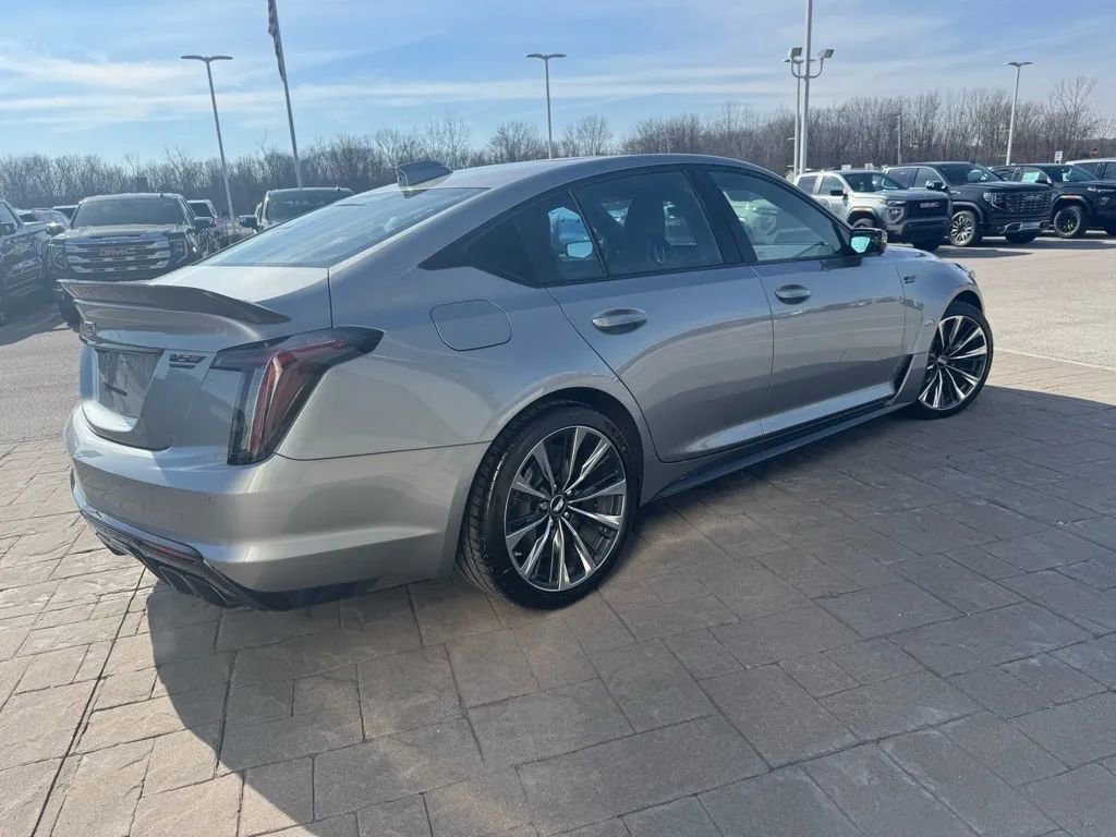 New 2026 Cadillac CT5 V Blackwing w/ Carbon Fiber 1 Package image 7