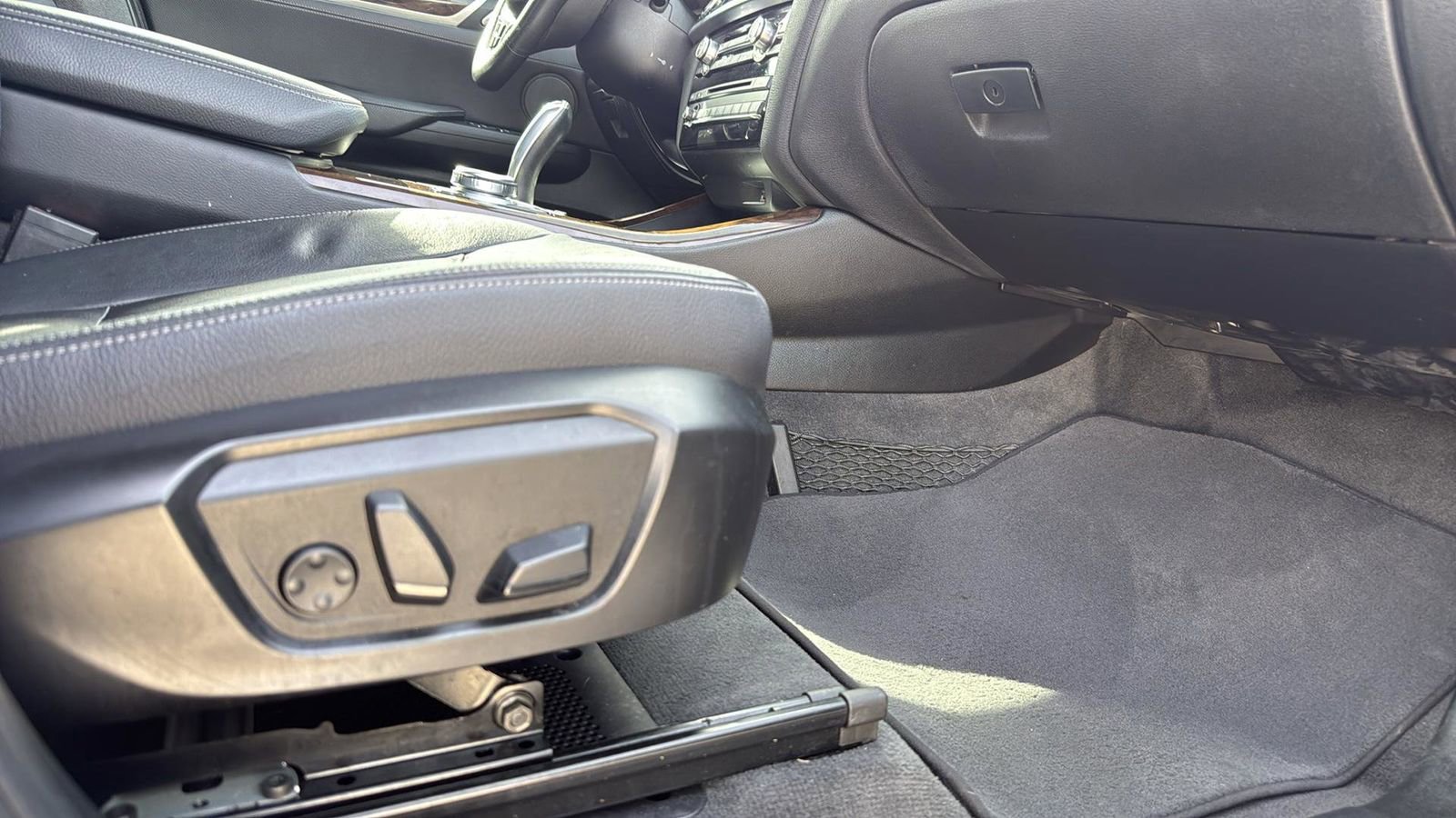 Used 2017 BMW X3 xDrive28i image 25