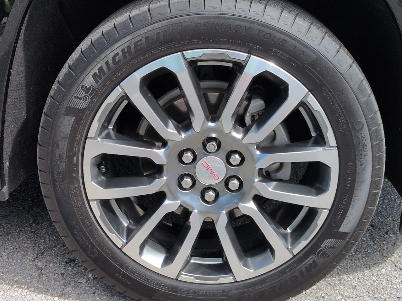 Used 2020 GMC Acadia Denali w/ Denali Ultimate Package AWD/4WD image 11