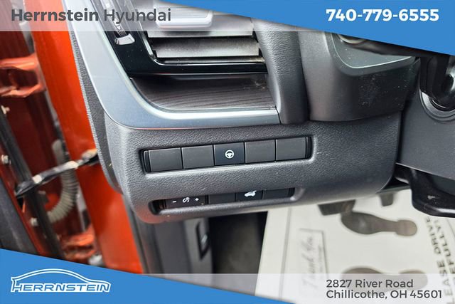 Used 2021 Nissan Rogue SL FWD image 18