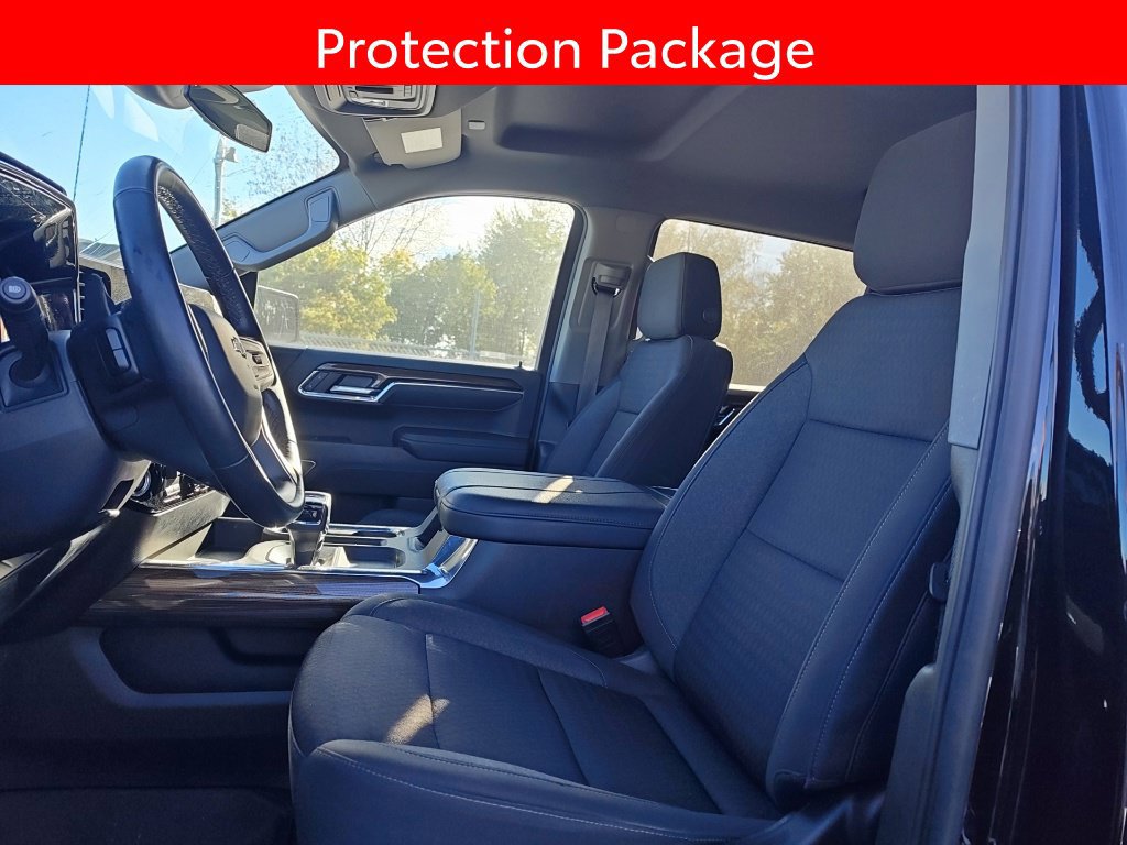 Used 2024 Chevrolet Silverado 1500 LT Trail Boss w/ Convenience Package II AWD/4WD image 9