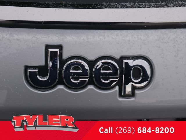 Used 2026 Jeep Compass Limited AWD/4WD image 15