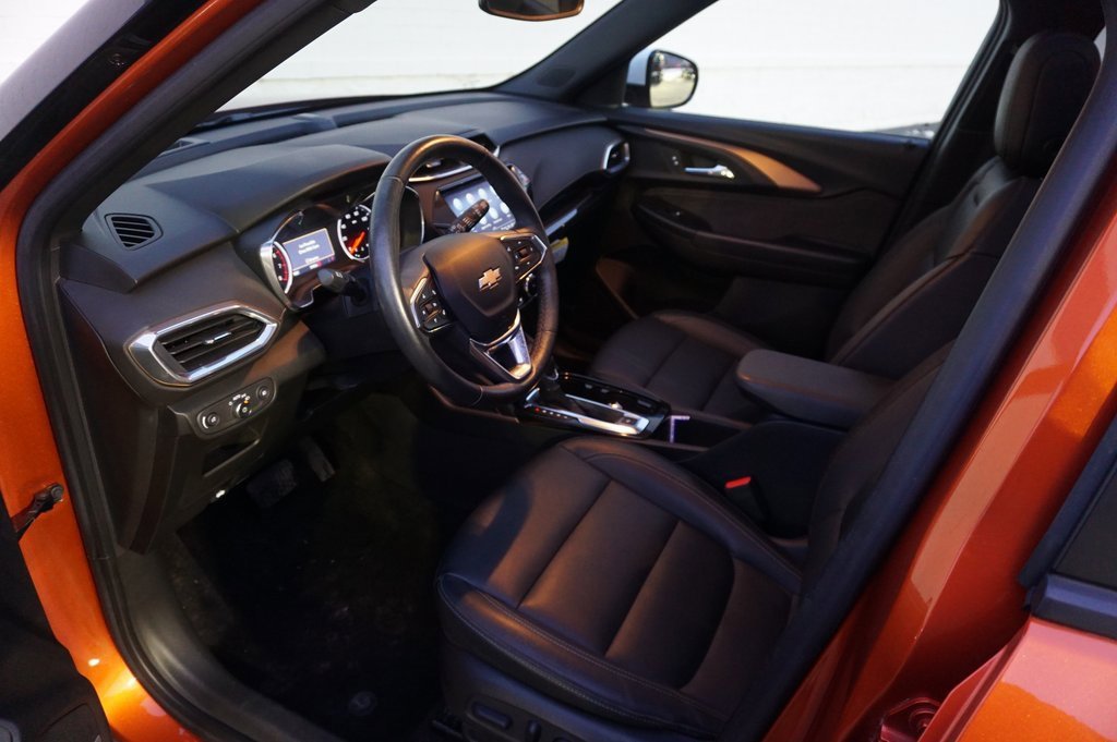 Certified 2023 Chevrolet TrailBlazer ACTIV w/ Sun and Liftgate Package image 9