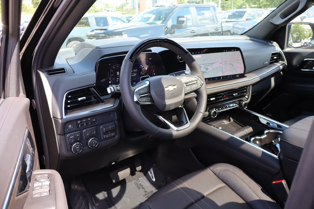 New 2026 Chevrolet Suburban High Country AWD/4WD image 17