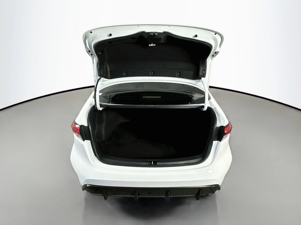 Used 2024 Toyota Corolla SE FWD image 28