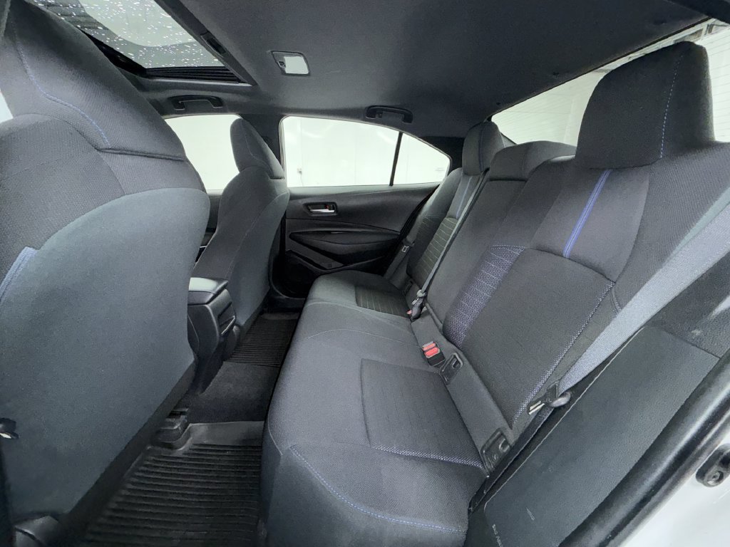 Used 2022 Toyota Corolla SE FWD image 13