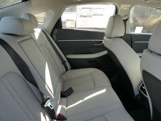 New 2025 Hyundai Sonata Limited image 55