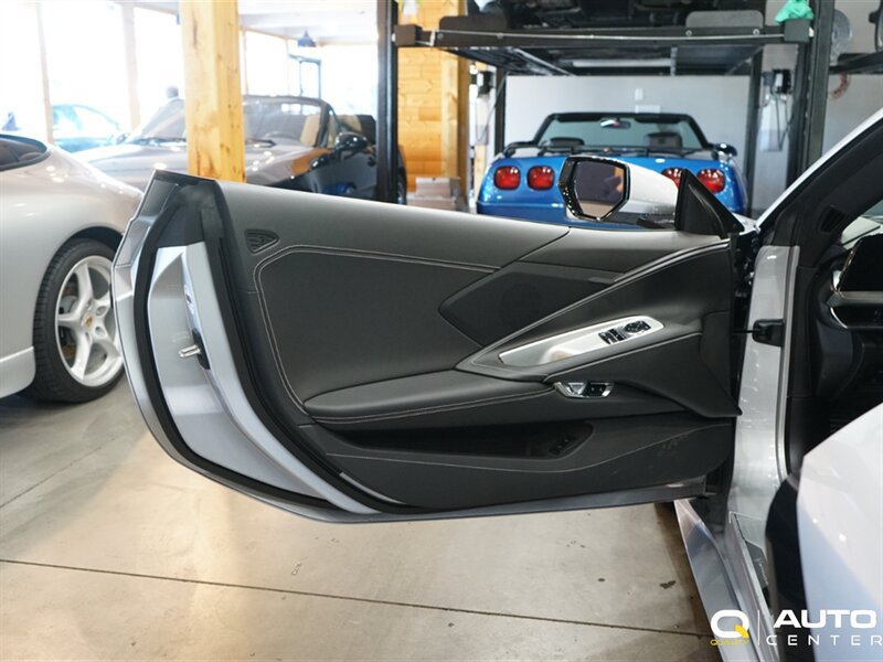 Used 2026 Chevrolet Corvette Stingray Coupe w/ 1LT RWD image 13