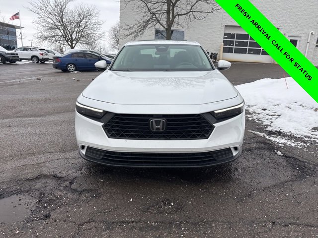 Certified 2023 Honda Accord EX image 3