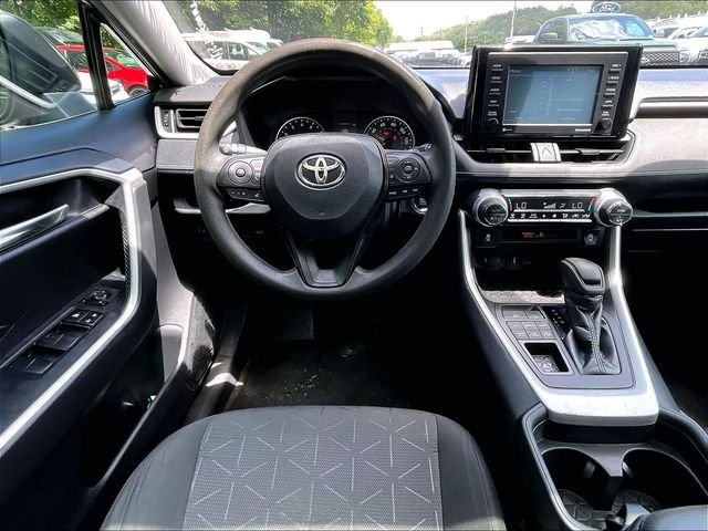 Used 2020 Toyota RAV4 XLE w/ Convenience Package AWD/4WD image 5