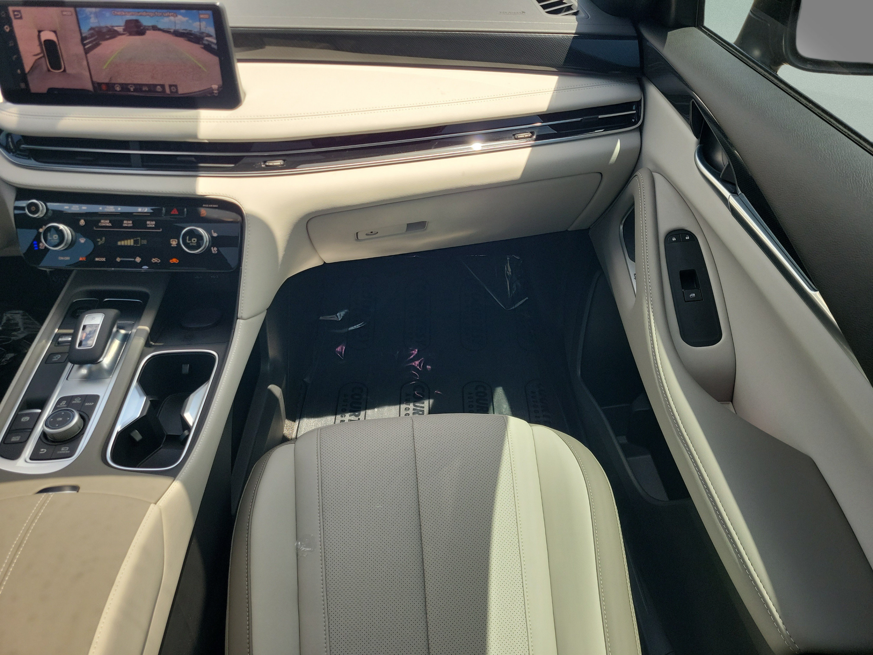 New 2027 INFINITI QX65 Sport w/ Cargo Package AWD/4WD image 17