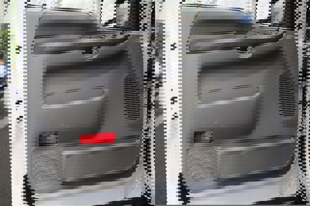 Used 2002 Ford F250 XLT image 62