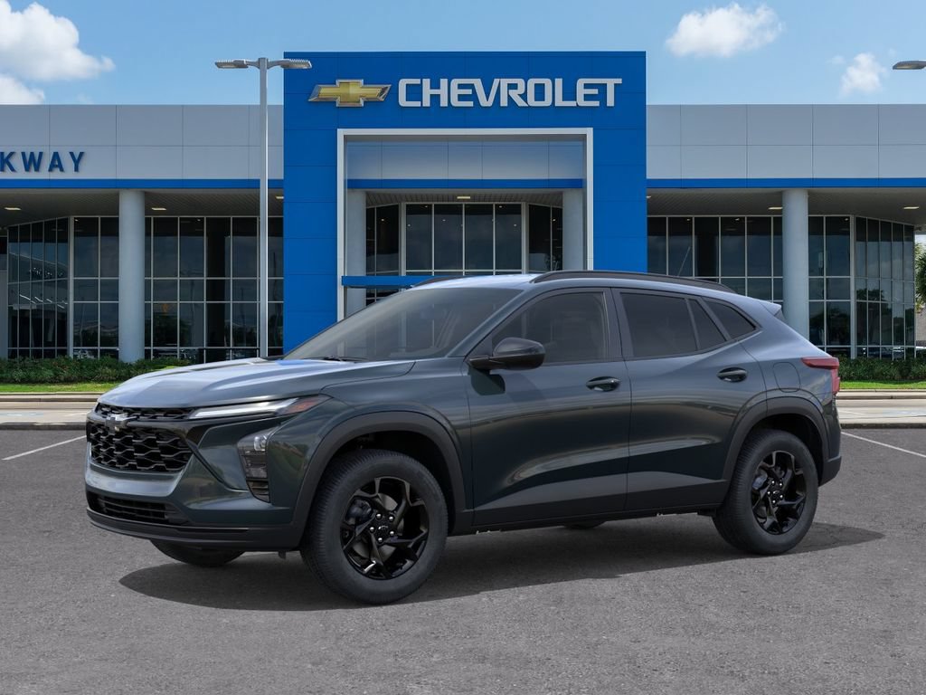 New 2026 Chevrolet Trax LT w/ Driver Confidence Package FWD image 2