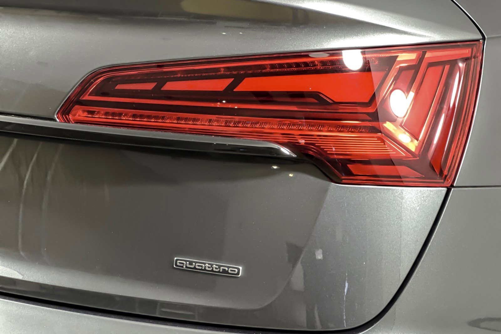 Used 2023 Audi Q5 2.0T Premium Plus w/ Premium Plus Package image 26