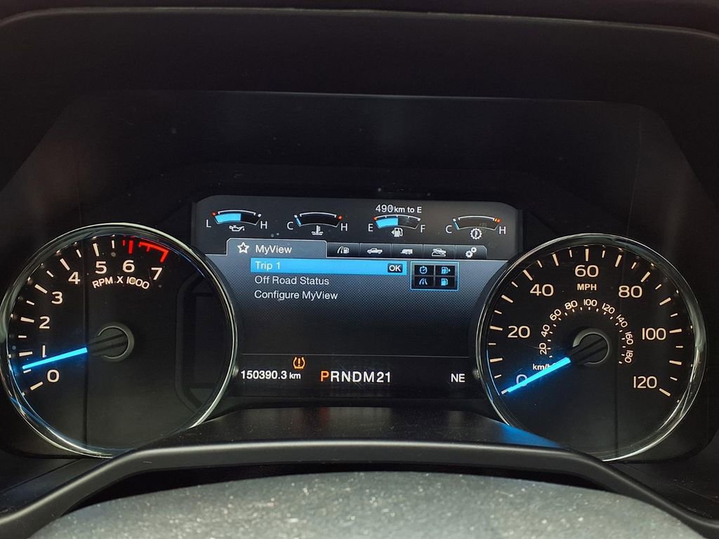 Used 2016 Ford F150 Lariat w/ Equipment Group 502A Luxury image 15