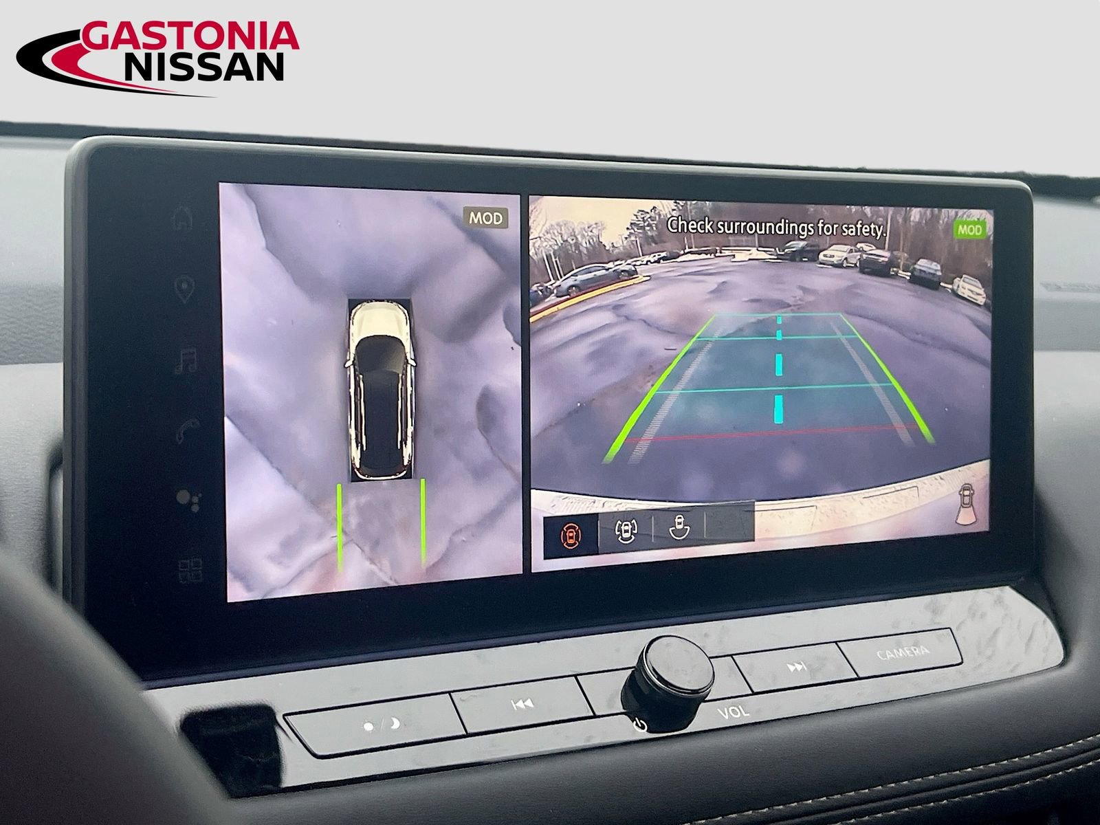 Used 2026 Nissan Rogue Platinum w/ Platinum Premium Package image 18