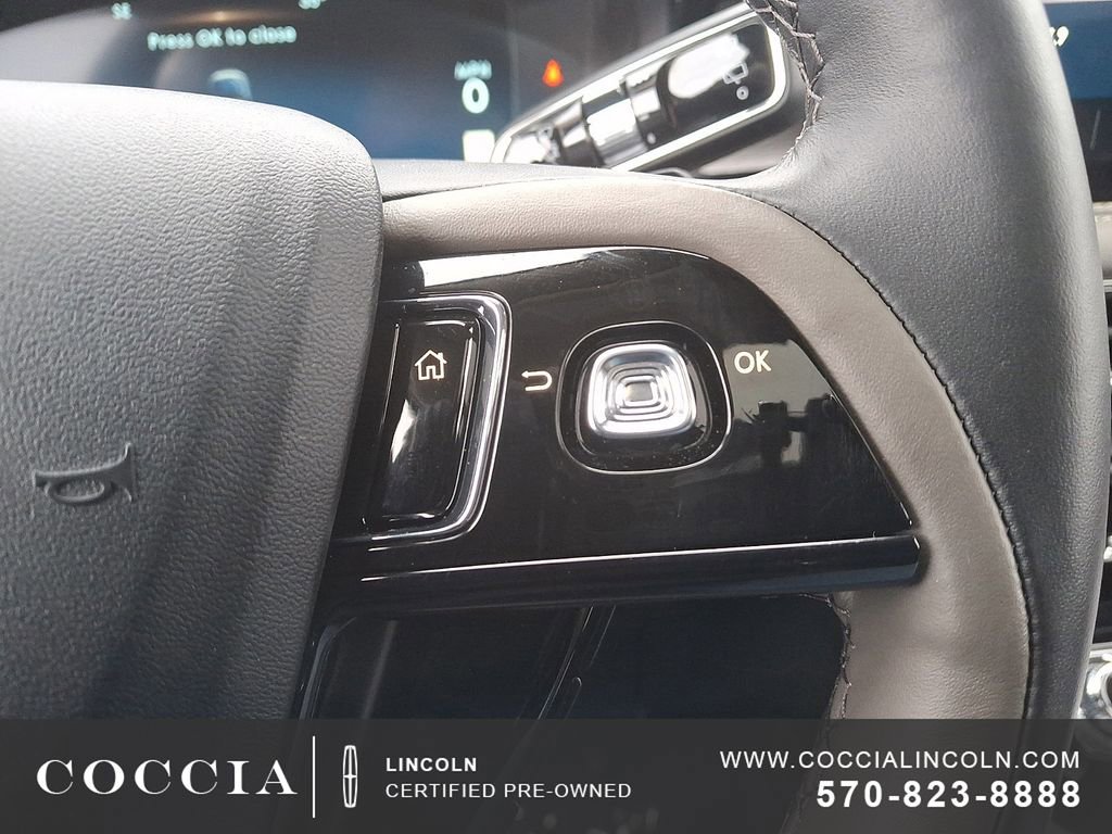 Certified 2025 Lincoln Corsair Reserve image 22