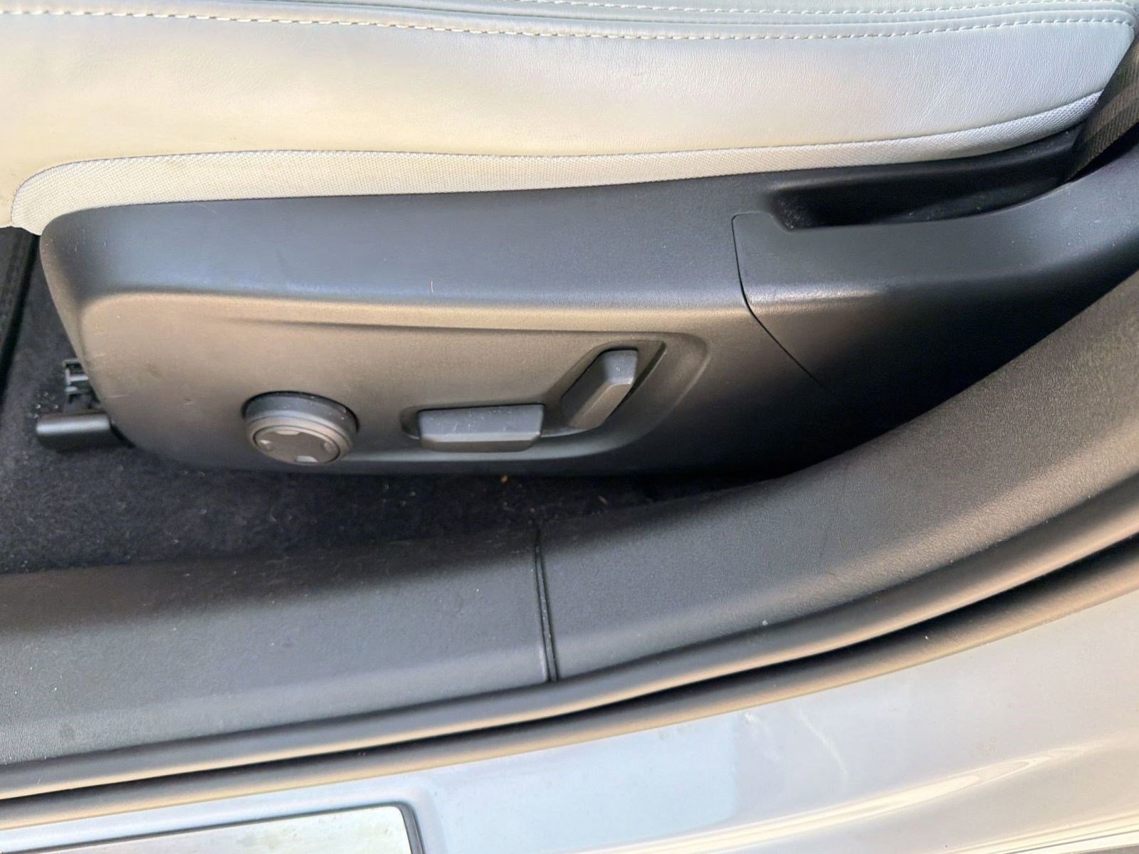 Used 2023 Polestar Polestar 2 w/ Pilot Pack image 14