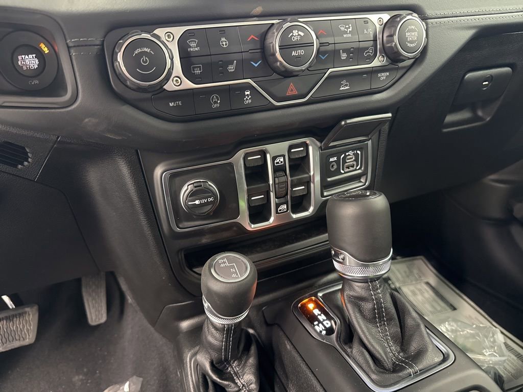 New 2026 Jeep Gladiator Sport image 24