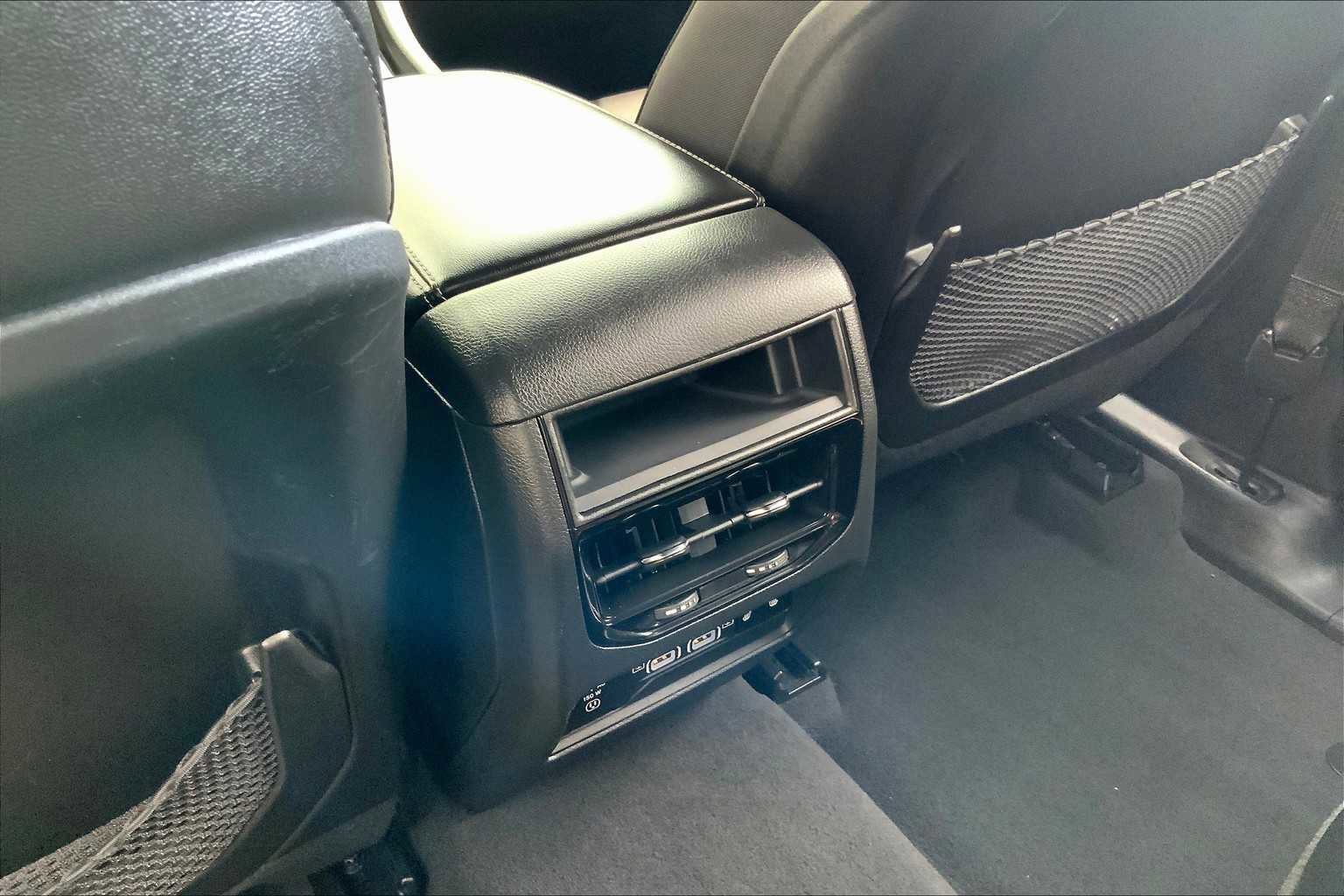 Used 2024 Jeep Grand Cherokee Limited 4xe image 35