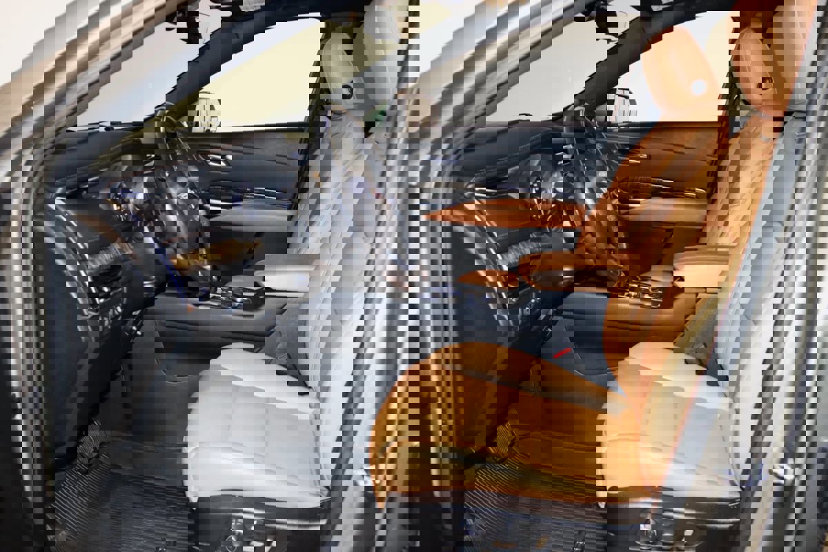 Used 2020 Cadillac XT4 Premium Luxury image 37