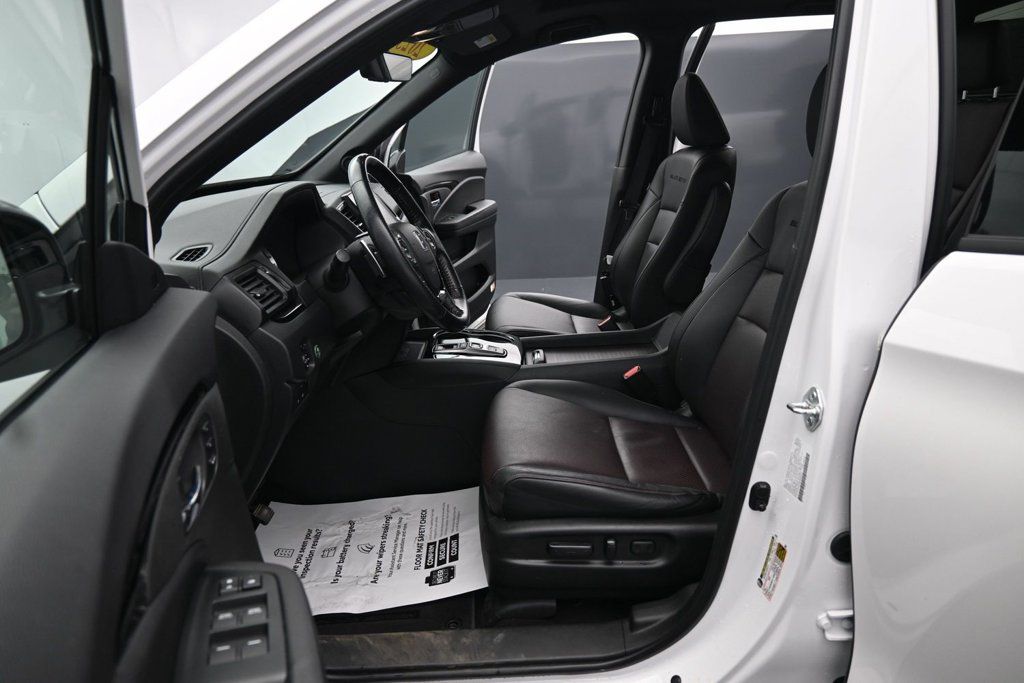 Used 2023 Honda Ridgeline Black Edition image 17