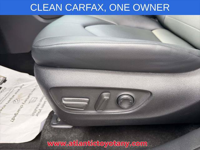 Certified 2025 Toyota Highlander XLE FWD image 18