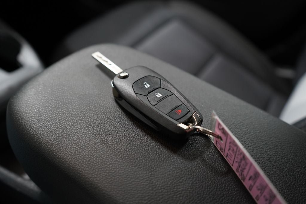Used 2025 Chevrolet Trax LS FWD image 19