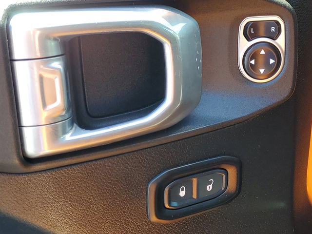 Used 2021 Jeep Wrangler Unlimited Sport AWD/4WD image 30