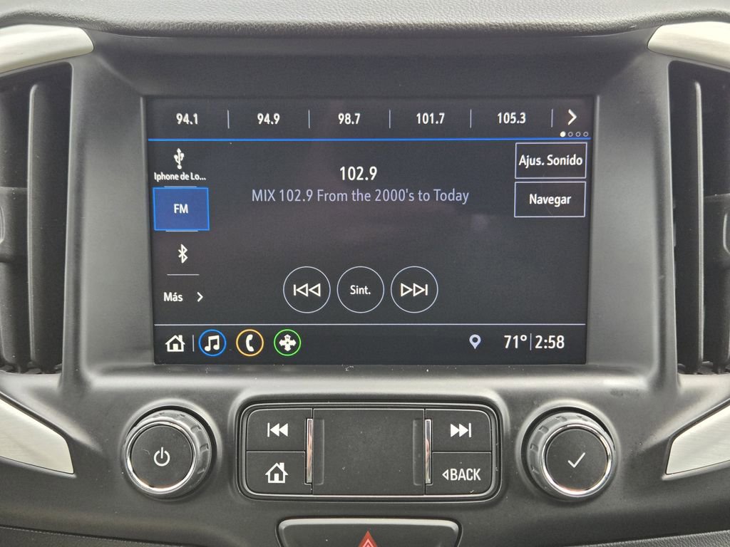 Used 2020 GMC Terrain SLT w/ Preferred Package image 8