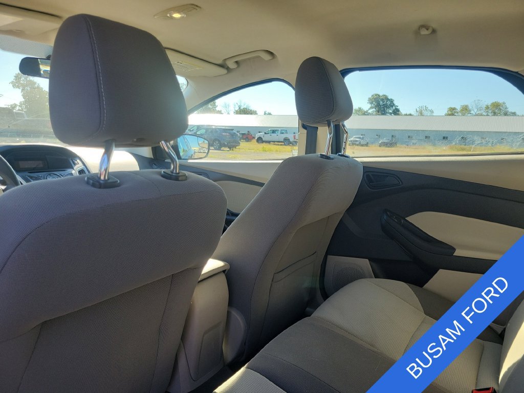 Used 2012 Ford Focus SE FWD image 12