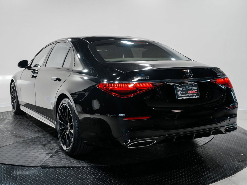 Used 2023 Mercedes-Benz S 580 4MATIC Sedan image 6