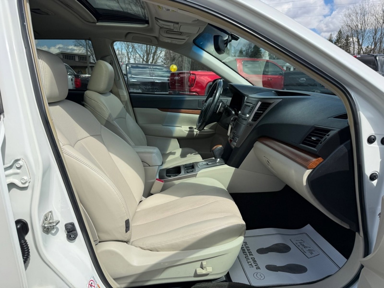 Used 2013 Subaru Outback 3.6R Limited w/ Moonroof Pkg image 25