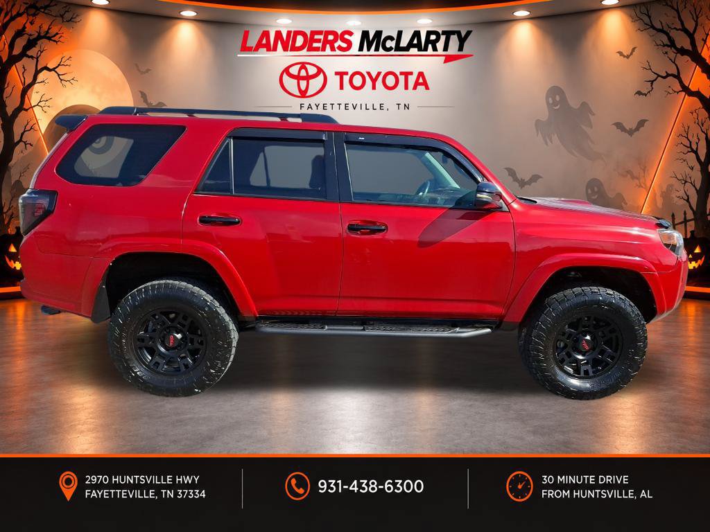 Used 2021 Toyota 4Runner Venture w/ Moonroof Package AWD/4WD image 2