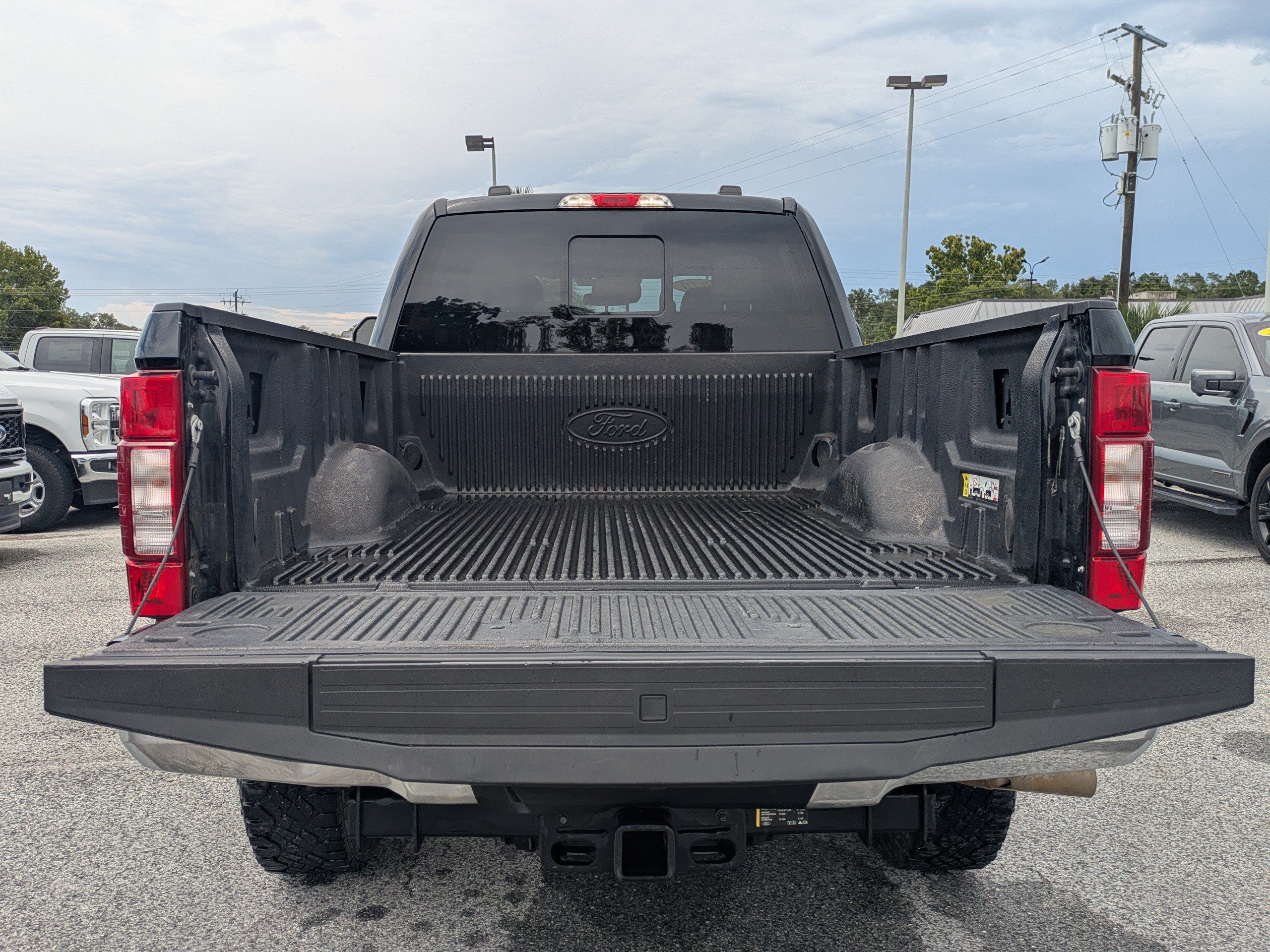 Used 2020 Ford F250 Lariat w/ Tremor Off-Road Package AWD/4WD image 13