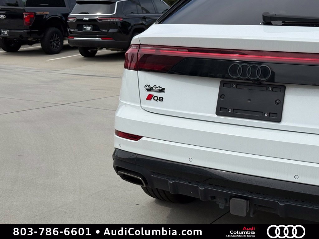 Used 2024 Audi Q8 Prestige AWD/4WD image 14