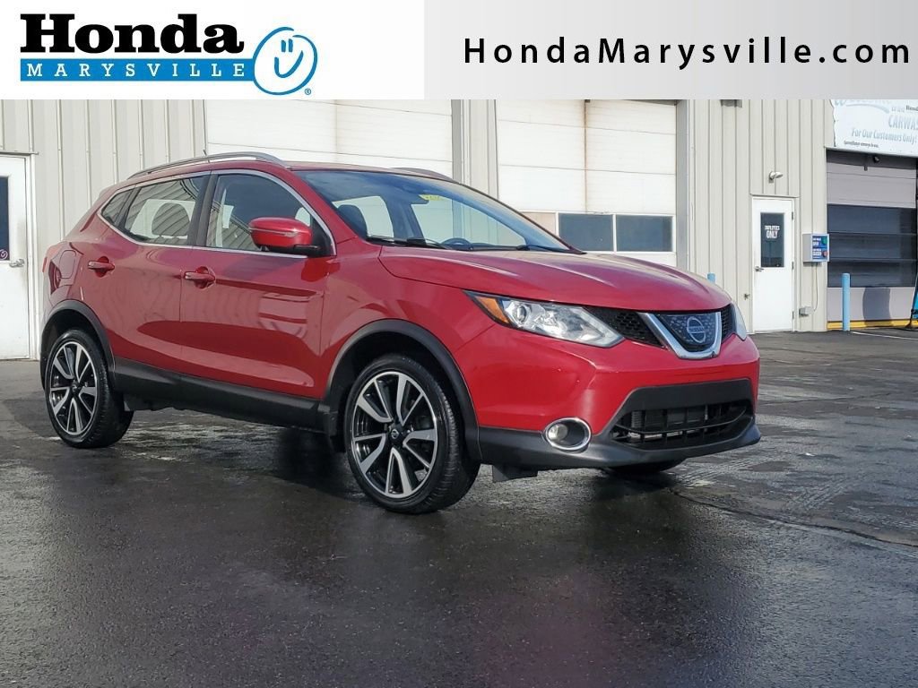 Used 2018 Nissan Rogue Sport SL w/ SL Premium Package image 1