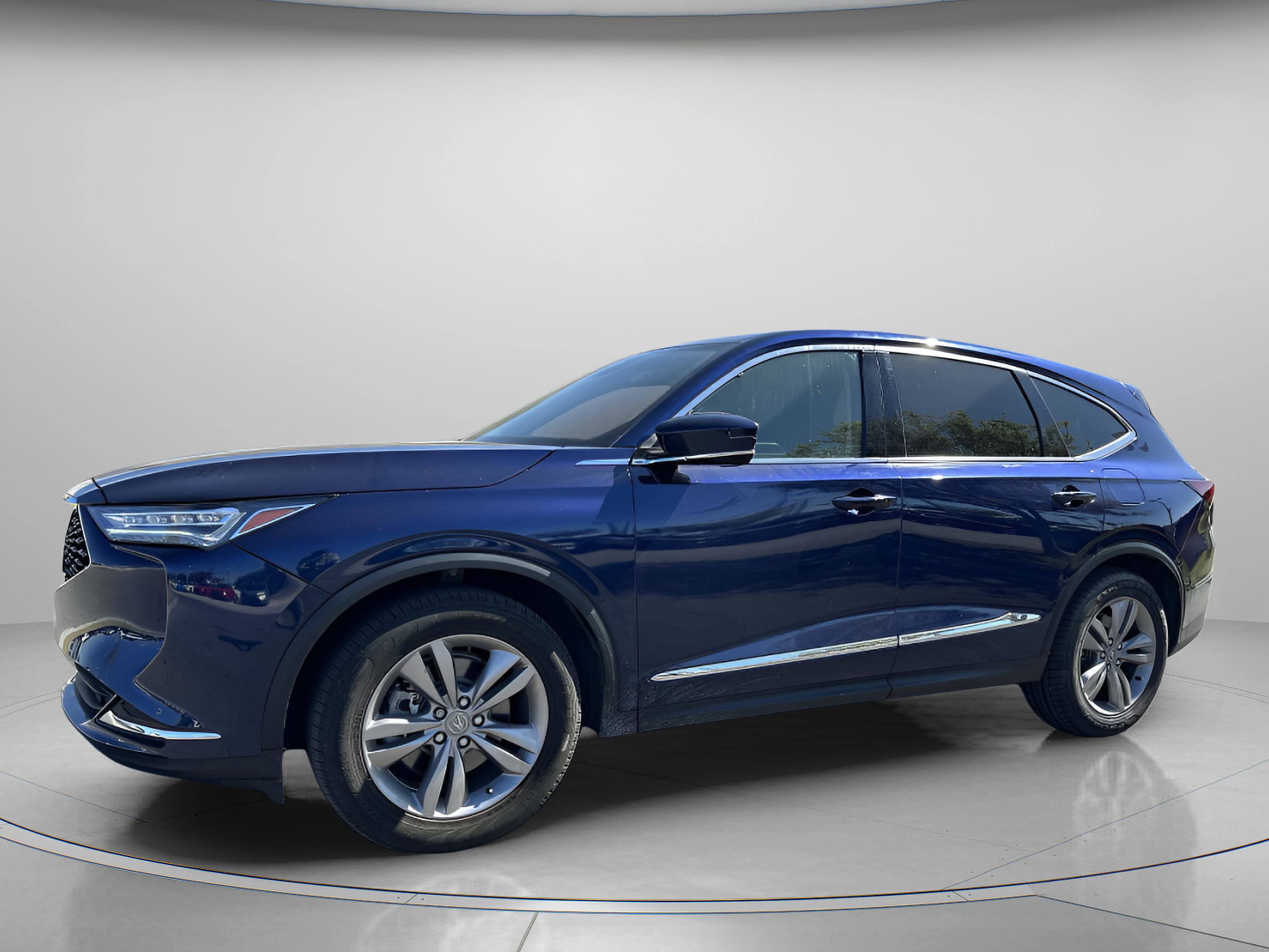 Used 2023 Acura MDX FWD image 2