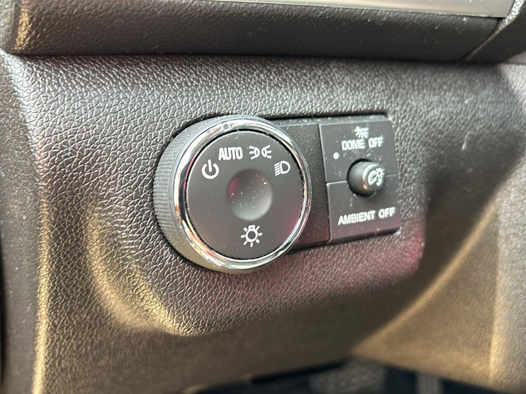 Used 2015 GMC Acadia SLE AWD/4WD image 6
