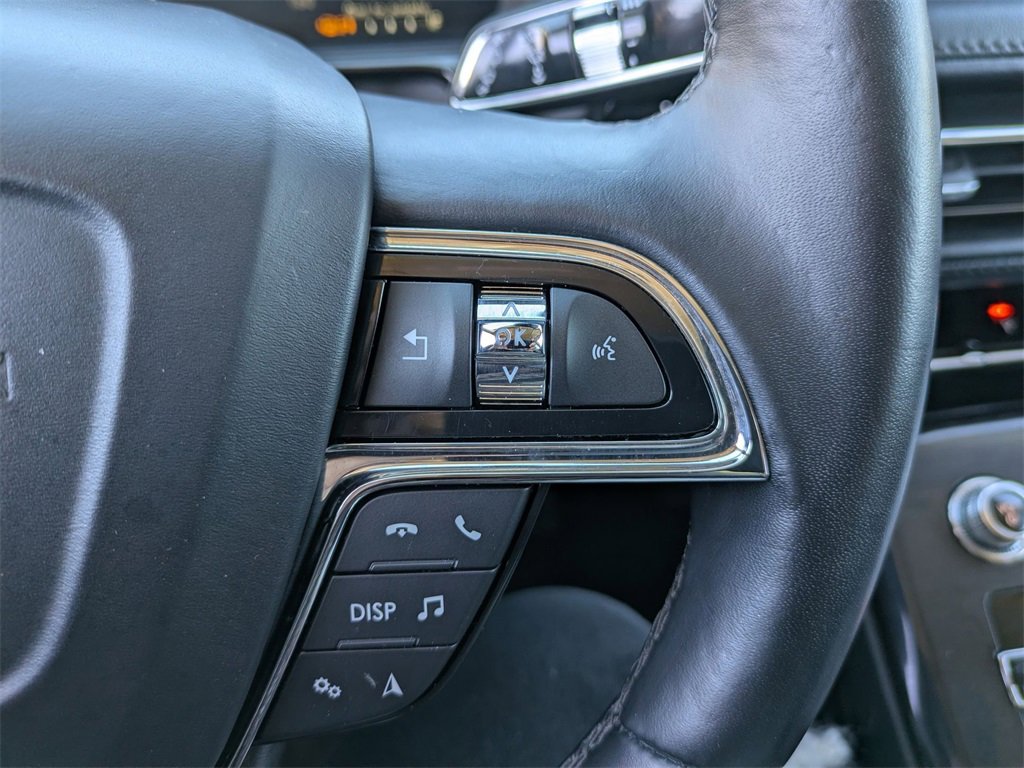 Used 2022 Lincoln Nautilus Reserve image 19