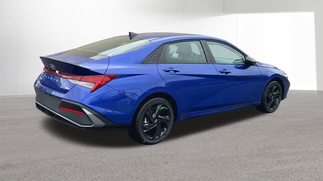 New 2026 Hyundai Elantra Sport image 9