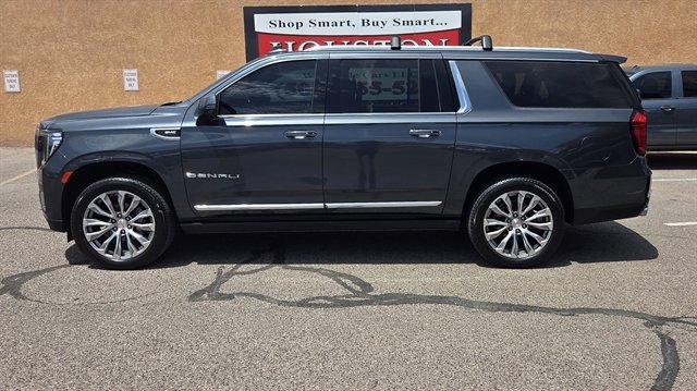 Used 2021 GMC Yukon XL Denali w/ Denali Ultimate Package