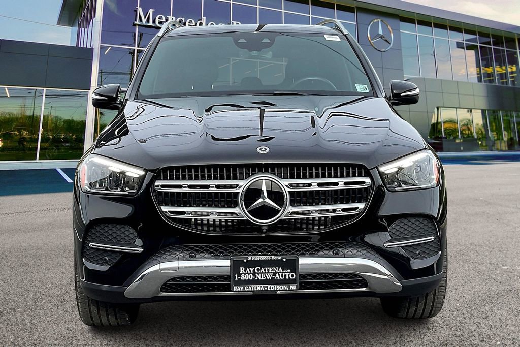 Certified 2025 Mercedes-Benz GLE 450e GLE 450e w/ Driver Assistance Package image 3