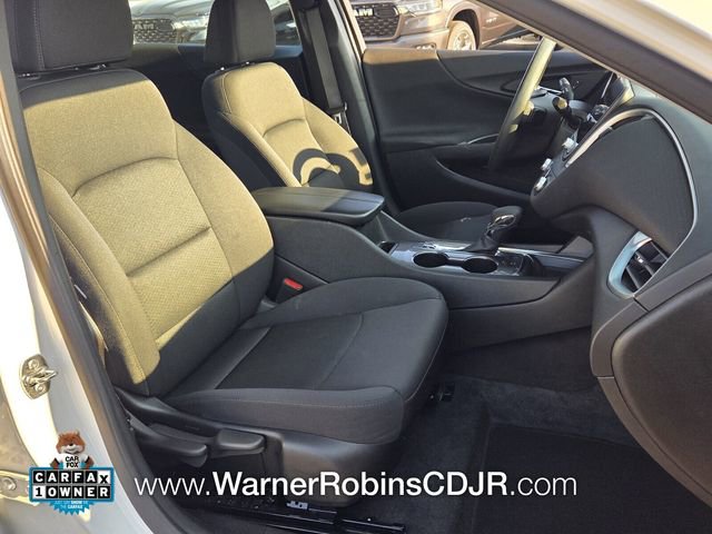Used 2025 Chevrolet Malibu LT image 17