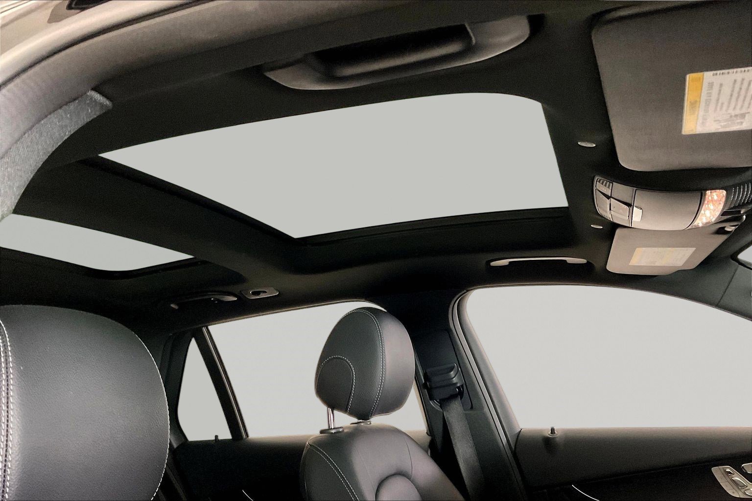 Certified 2021 Mercedes-Benz GLC 300 4MATIC image 27