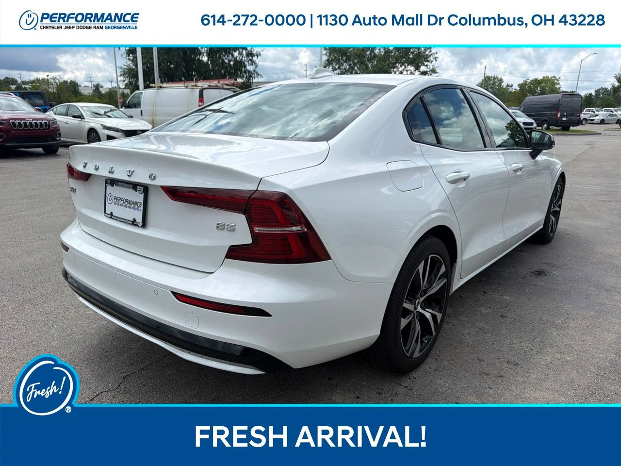 Used 2024 Volvo S60 B5 Core FWD image 8