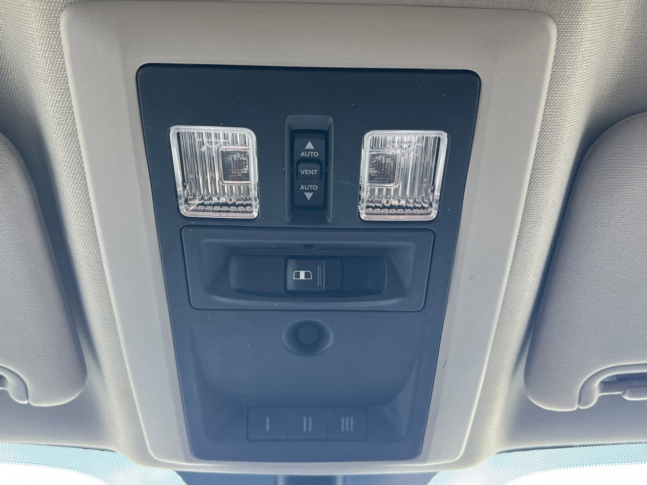 Used 2017 RAM 2500 Longhorn w/ Convenience Group image 22